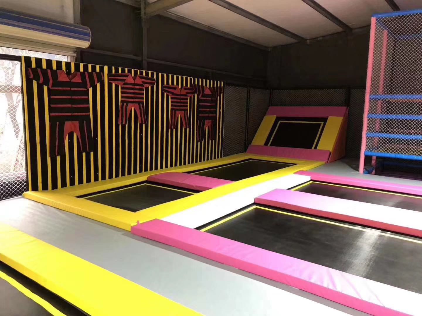 What are the advantages of children's trampoline, popular with children's playgrounds