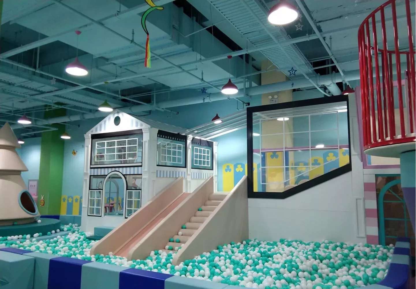 New trends in the development of indoor amusement equipment
